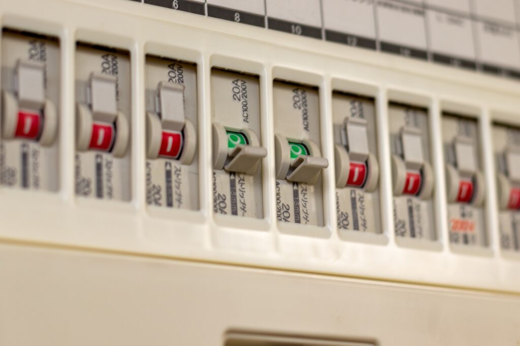 「みんなで作る」を遊び尽くす ブレーカー