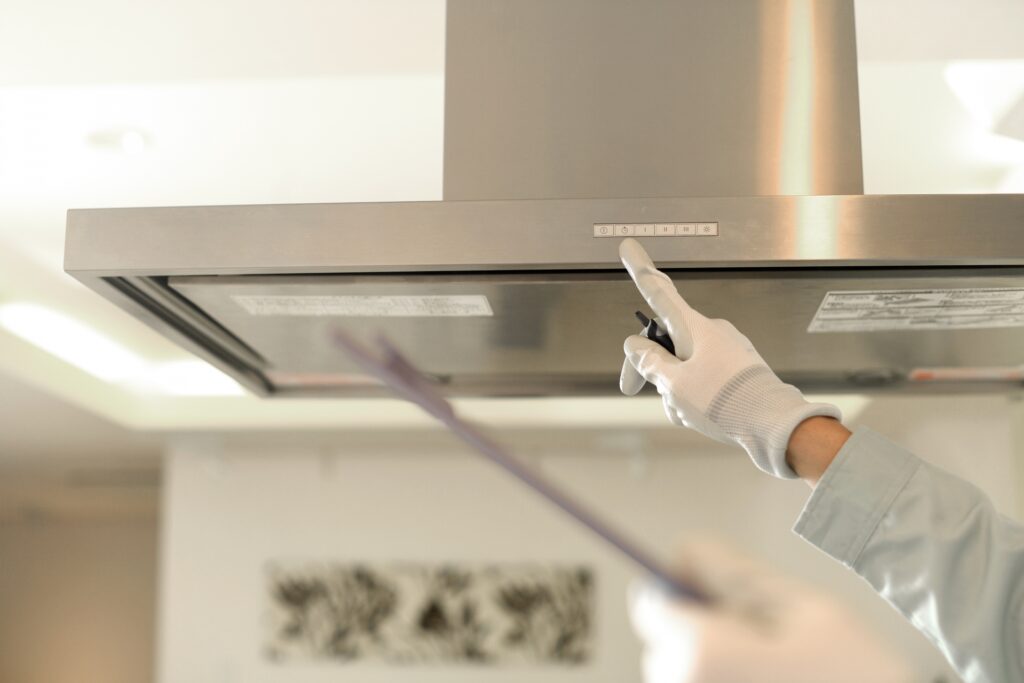 ハウスクリーニング4社比較 換気扇の点検