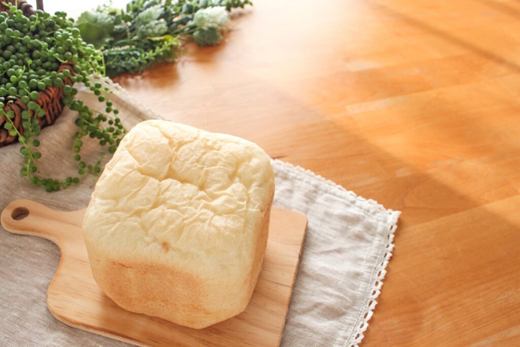 ホームベーカリーで焼いたパン